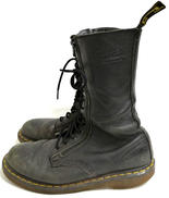 14ホールブーツ|DR.MARTENS