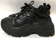 ボリュームフレアソールスニーカー|STEVE MADDEN