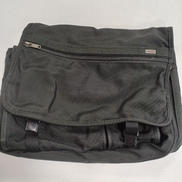 ナイロンショルダーバッグ|TUMI