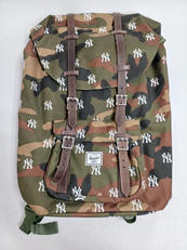 ロゴフラップリュック|HERSCHEL SUPPLY ×
