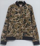 カモ柄ブルゾン|LEVI'S