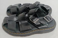 カシオンレザーサンダル|DR.MARTENS