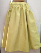 ボリュームデザインスカート|SHE TOKYO