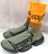 ×VETEMENTSソックススニーカー|REEBOK