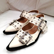 ダブルベルトパンプス|GANNI