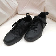 ×無印良品コートスニーカー|REEBOK
