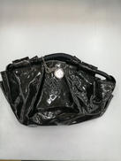 ナッパアイレパテントレザーアナグラムラメハンドバッグ|LOEWE