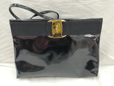 ショルダーバッグ|SALVATORE　FERRAGAMO