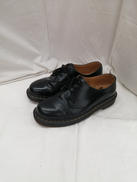 ショートホールブーツ|DR.MARTENS