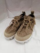 QUITTING LACE|HENDER SCHEME