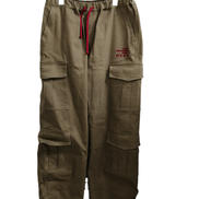 RADIO EVA 刺繍入りカーゴパンツ|RADIO EVA