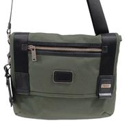 ナイロンショルダーバッグ|TUMI