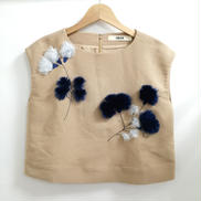 ノースリーブフラワーデザイントップス|fur fur