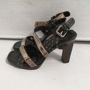 ヒールサンダル|FENDI