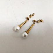 パール調ピアス|FOLLI FOLLIE