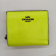 二つ折り財布|COACH