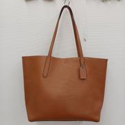 ロゴエンボスハドソントートバッグ|COACH