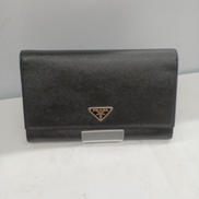 サフィアーノ二つ折り財布|PRADA