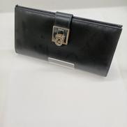 ガンチーニ金具長財布|SALVATORE FERRAGAMO