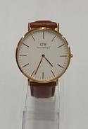 クウォーツ腕時計|DANIEL WELLINGTON