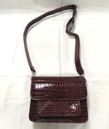 クロコ型押しショルダーバッグ|HVISK