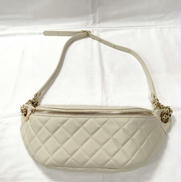 キルティングボディバッグ　オウレンティ|AULENTTI