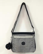 ボーダー柄ショルダーバッグ　KIPLING|KIPLING