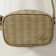 ラウンドスクエアショルダーバッグ　LACOSTE|LACOSTE