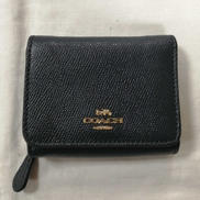 三つ折り財布|COACH