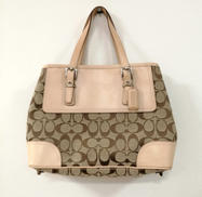 シグネチャーハンドバッグ　COACH|COACH