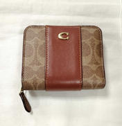 2つ折り財布|COACH