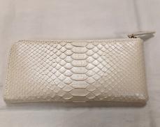 長財布|CAPRINOUVE