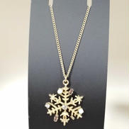 雪の結晶ネックレス|CHANEL