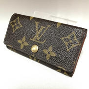 ミュルティクレ4|LOUIS VUITTON