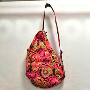 薔薇プリントボディバッグ|HEALTHY BACK BAG