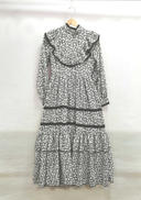 小花柄フレアワンピース|TREAT URSELF