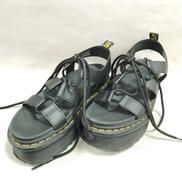 厚底サンダル|DR.MARTENS