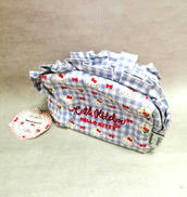 HELLOKITTYフリルポーチ|CATH  KIDSTON