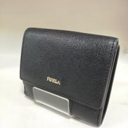 2つ折り財布|FURLA