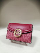 MKシグネチャー三つ折り財布|MICHAEL　KORS