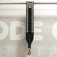 エンブロイダリーショルダーストラップ|CHRISTIAN  DIOR