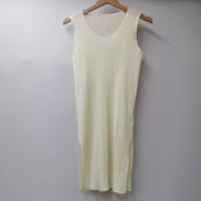 ノースリーブプリーツカットソー|ISSEY MIYAKE