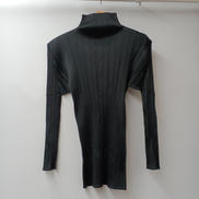 ボトルネックプリーツカットソー|PLEATS PLEASE