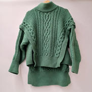 ケーブルニットセーター|EMMI