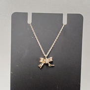 リボンネックレス|E.M.