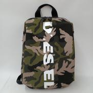 ダメージロゴバックパック|DIESEL