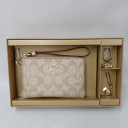 ストラップ付ポーチ|COACH
