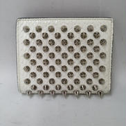 スタッズ2つ折り財布|Christian Louboutin