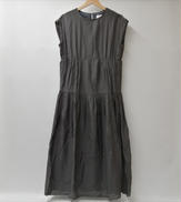 シルク混ノースリーブワンピース|UNTITLED