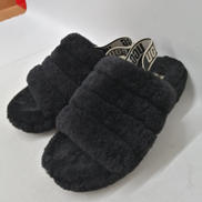 フラッフイヤースライドサンダル|UGG